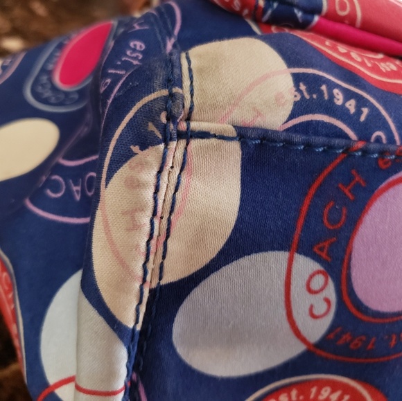 Coach Purse - Picture 5 of 7